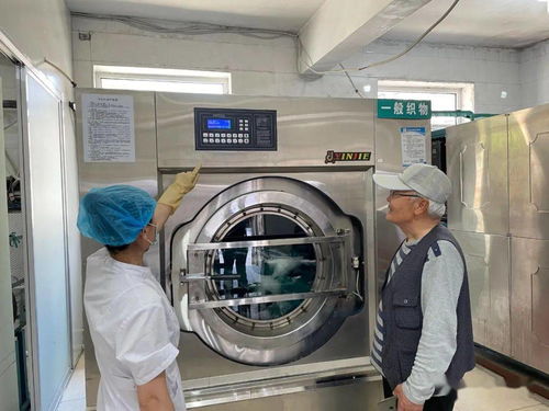 力求節能增效,中醫院邀洗滌廠家人員對洗衣房進行技能培訓